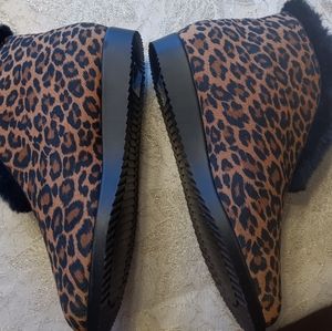 New ♥️ Animal Print Booties with Fur. No box!